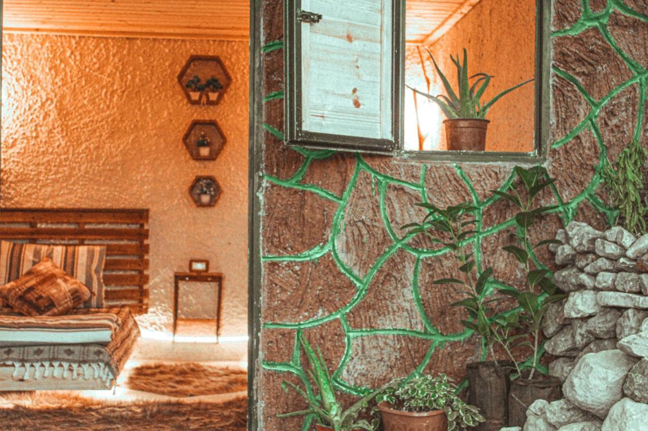 Hobbit Village Dana Bagian luar foto